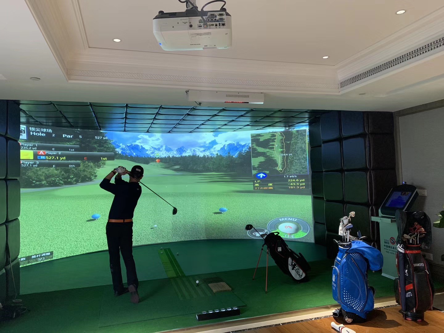 選擇模擬高爾夫的好處 也讓高爾夫走進(jìn)校園